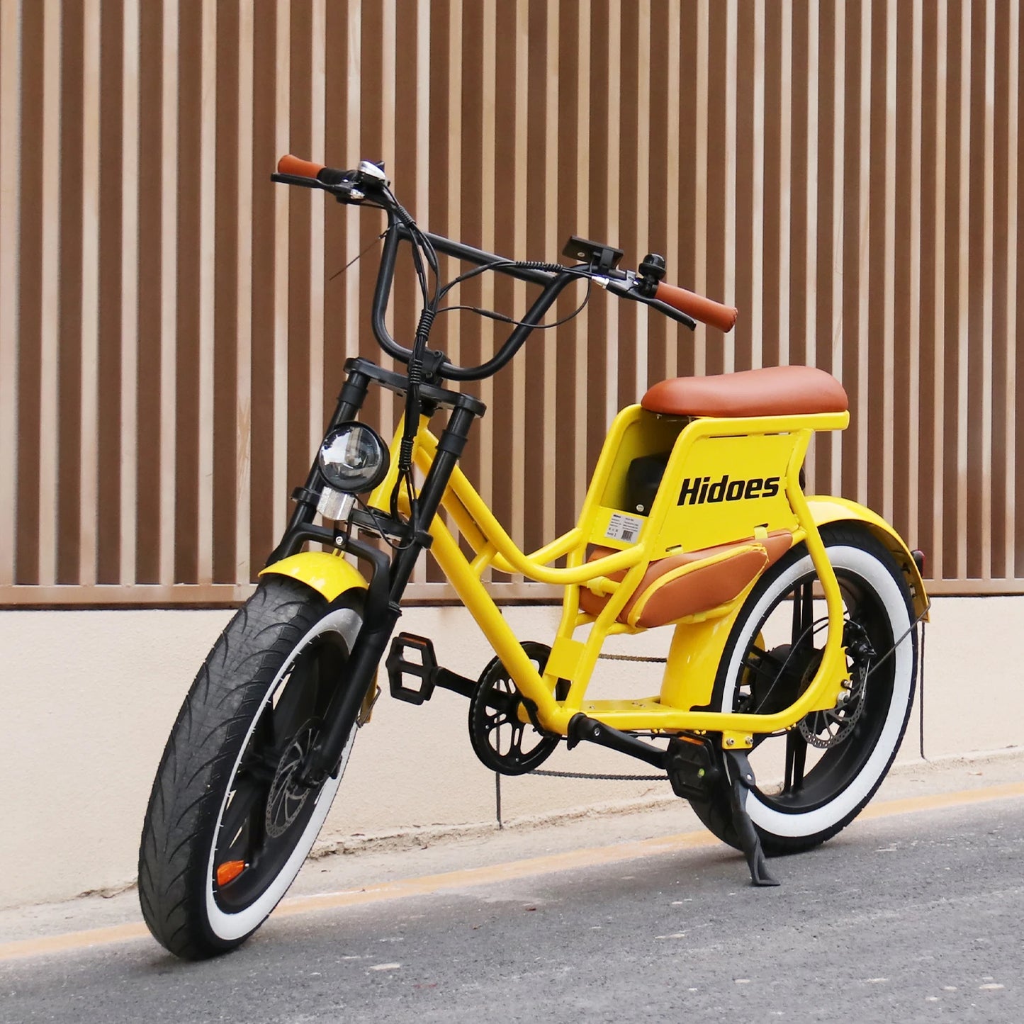 HD-C8 E-Bike 700W Motor 48V17Ah Removable Battery City Electric Bicycle Aldult 20*4.0-inch Fat Tires All Terrain Electric Bike