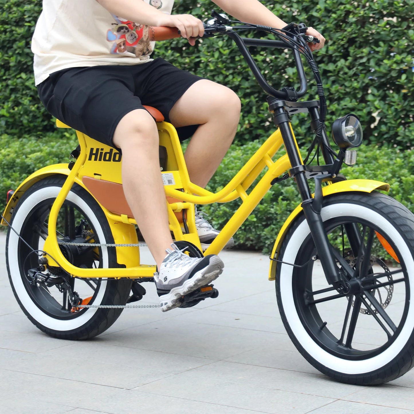 HD-C8 E-Bike 700W Motor 48V17Ah Removable Battery City Electric Bicycle Aldult 20*4.0-inch Fat Tires All Terrain Electric Bike