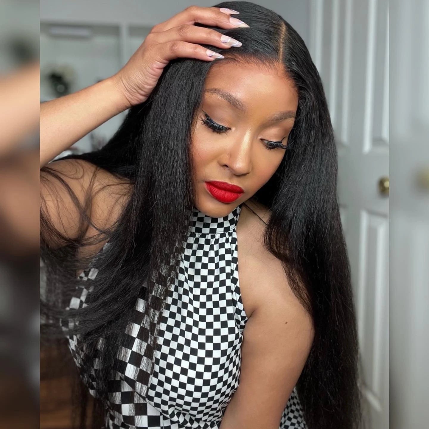Yaki Kinky Straight Glueless Wigs Human Hair Ready To Wear Preplucked 4C Edges 13x6 HD Lace Frontal Wig Human Hair For Women 200