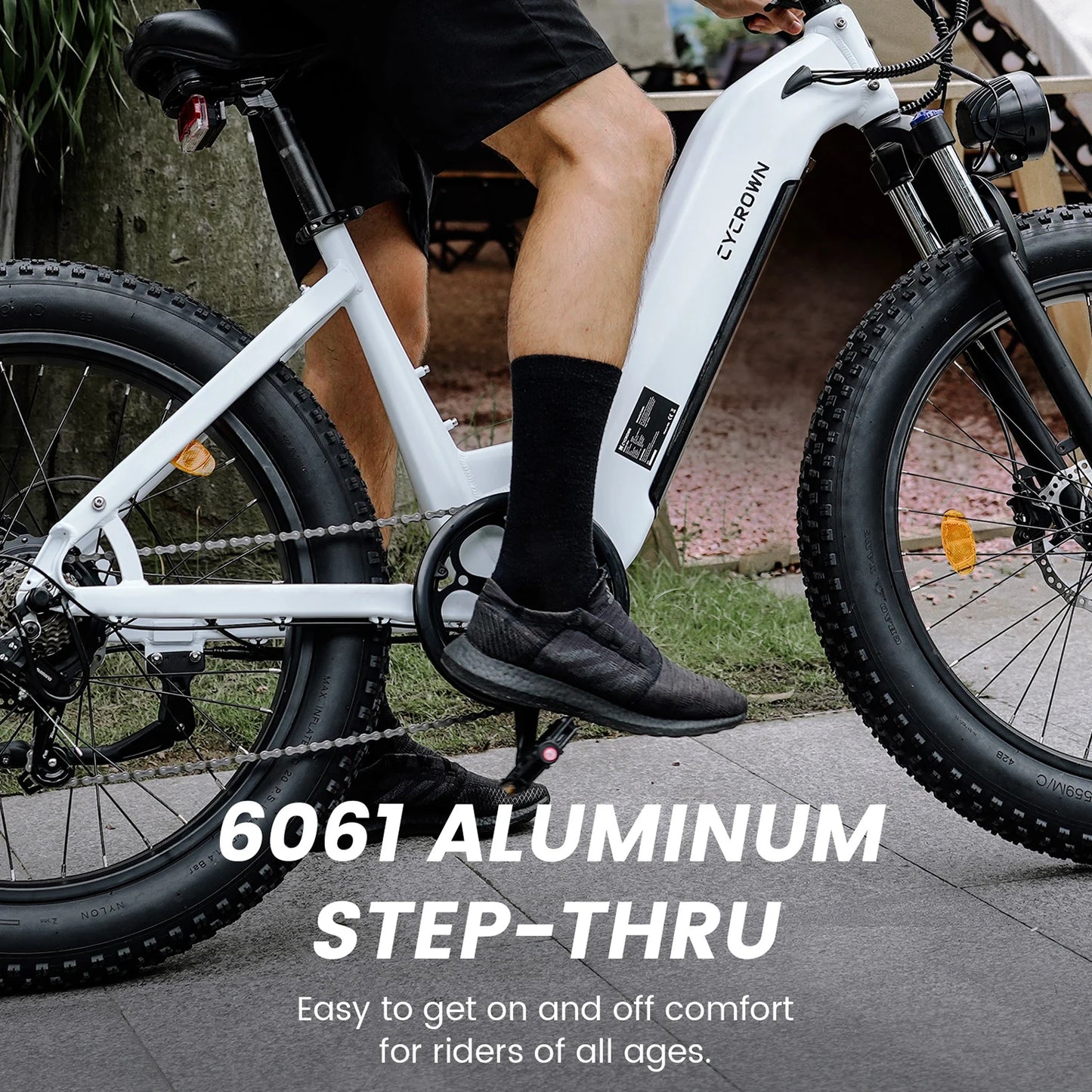 Electric Bike For Adults CYCROWN CYCVEVRE 26x4" 1000W Motor Top Speed 28Mph 48V 15.6AH Range 60Miles Max Load 330Ibs New