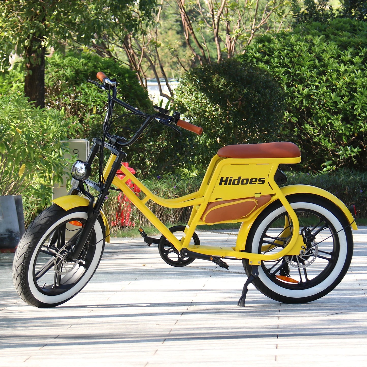 HD-C8 E-Bike 700W Motor 48V17Ah Removable Battery City Electric Bicycle Aldult 20*4.0-inch Fat Tires All Terrain Electric Bike
