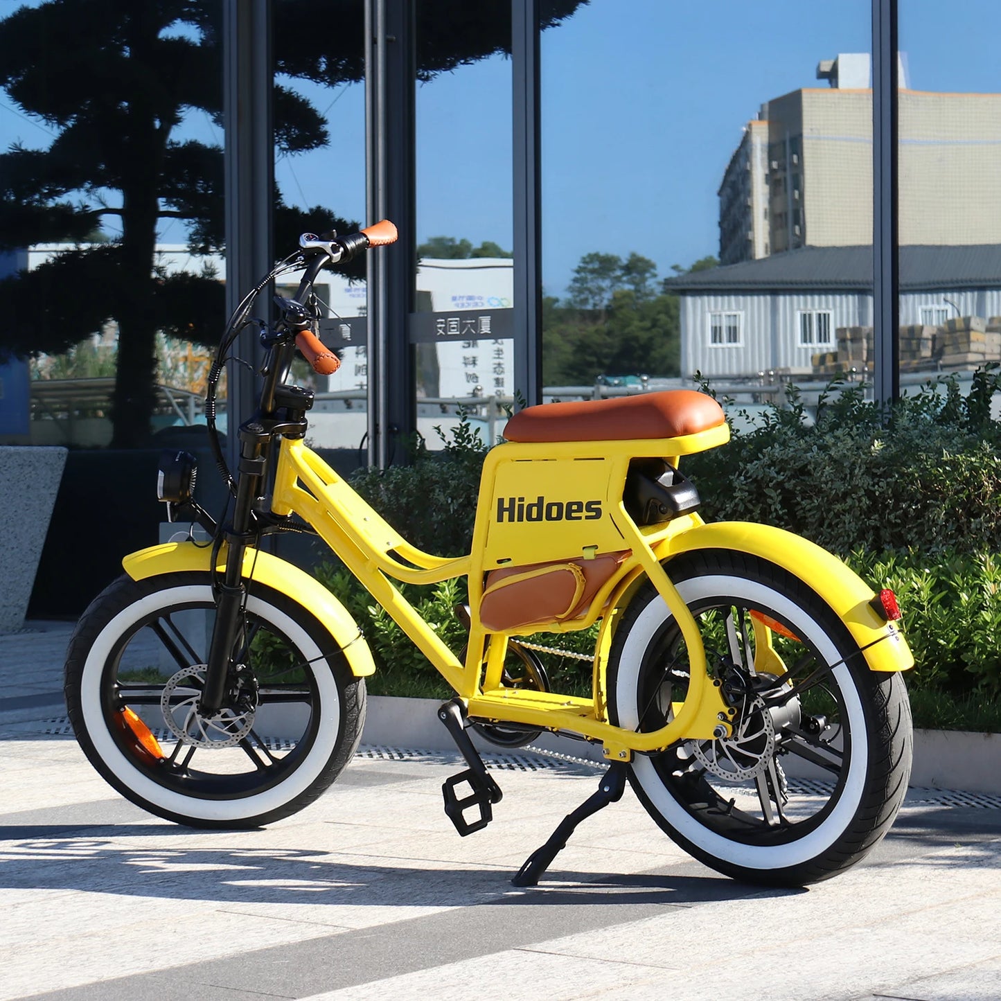HD-C8 E-Bike 700W Motor 48V17Ah Removable Battery City Electric Bicycle Aldult 20*4.0-inch Fat Tires All Terrain Electric Bike