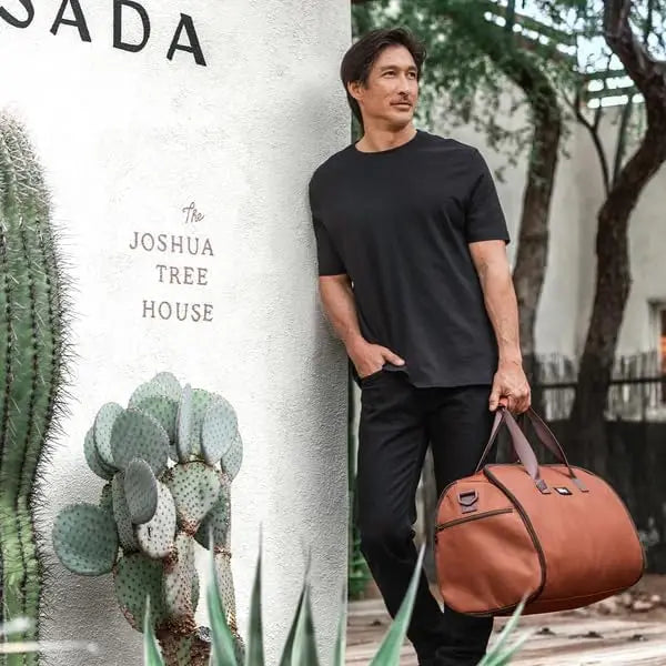 Customizable Convertible 2-in-1 Garment Duffel Weekender Bag 45L | Wrinkle-Free Travel, Hanging Suit Compartment