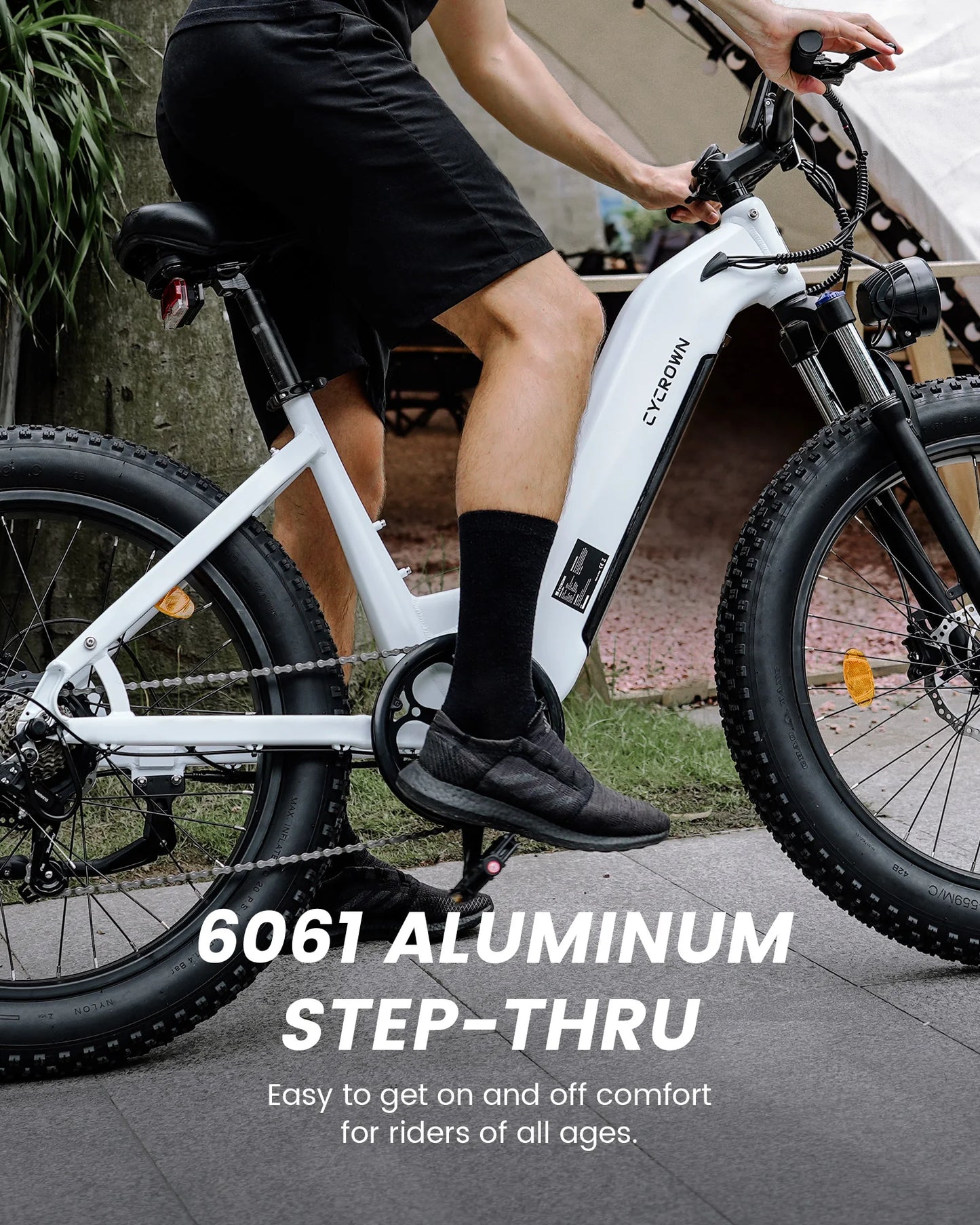 Electric Bike For Adults CYCROWN CYCVEVRE 26x4" 1000W Motor Top Speed 28Mph 48V 15.6AH Range 60Miles Max Load 330Ibs New